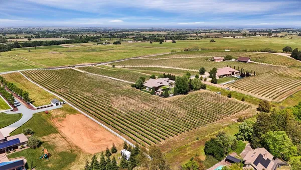 $1,825,000 | 19120 East Stampede Road, Lodi, CA 95240