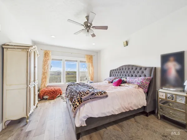 $1,200,000 | 5448 West Black Canyon Highway, Emmett, ID 83617