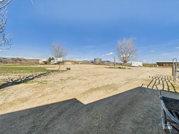 $1,200,000 | 5448 West Black Canyon Highway, Emmett, ID 83617