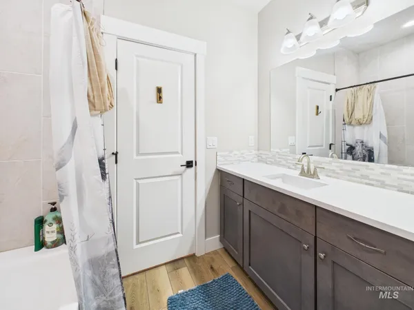 $1,200,000 | 5448 West Black Canyon Highway, Emmett, ID 83617