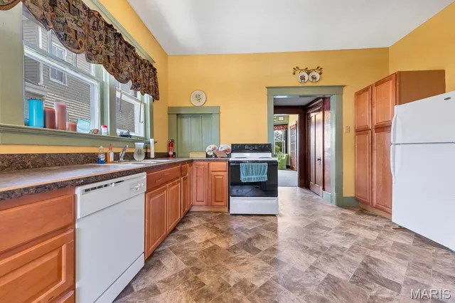 $275,000 | 203 West Booneslick Road, Warrenton, MO 63383