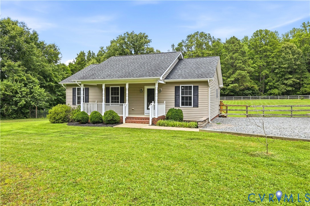 15490 Tyler Station Road Beaverdam, VA 23015 - Photo 2 of 45 Ranch-style residence featuring a covered front po