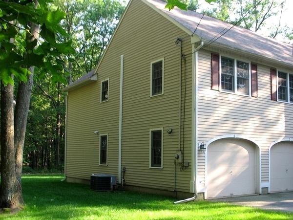 68 Parkerville Road Chelmsford, MA 01824 - Photo 3 of 25 Gallery Image 3