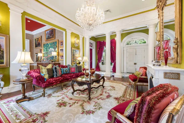 $7,825,000 | 2 Grand Colonial Drive, The Woodlands, TX 77382