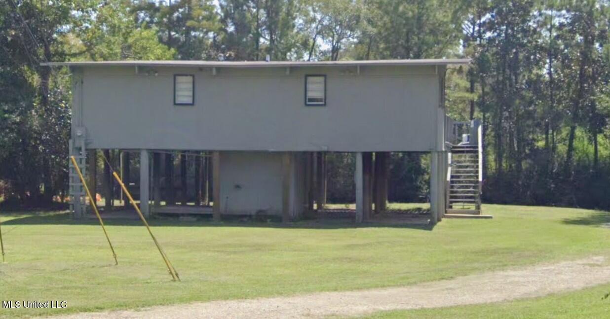 10633 Woolmarket Lake Road Biloxi, MS 39532 - Photo 1 of 11 front view