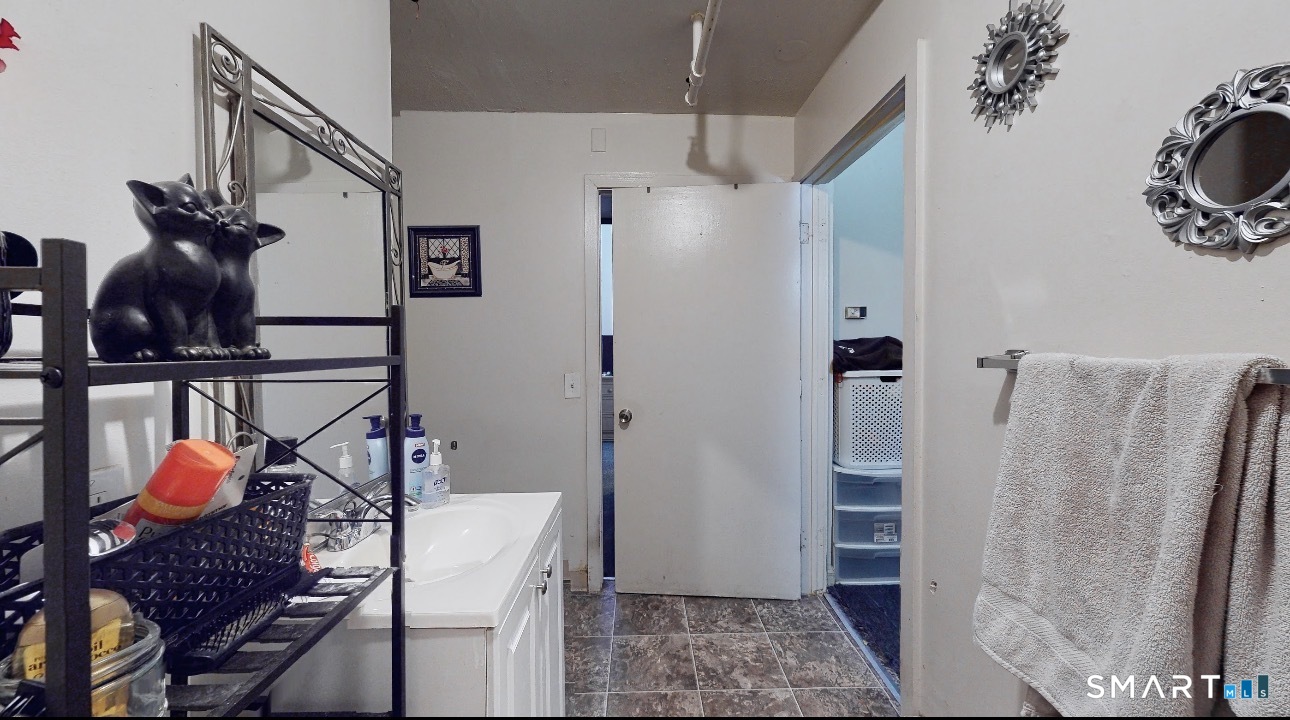 666 Main Street, Unit A1 Middletown, CT 06457 - Photo 13 of 13