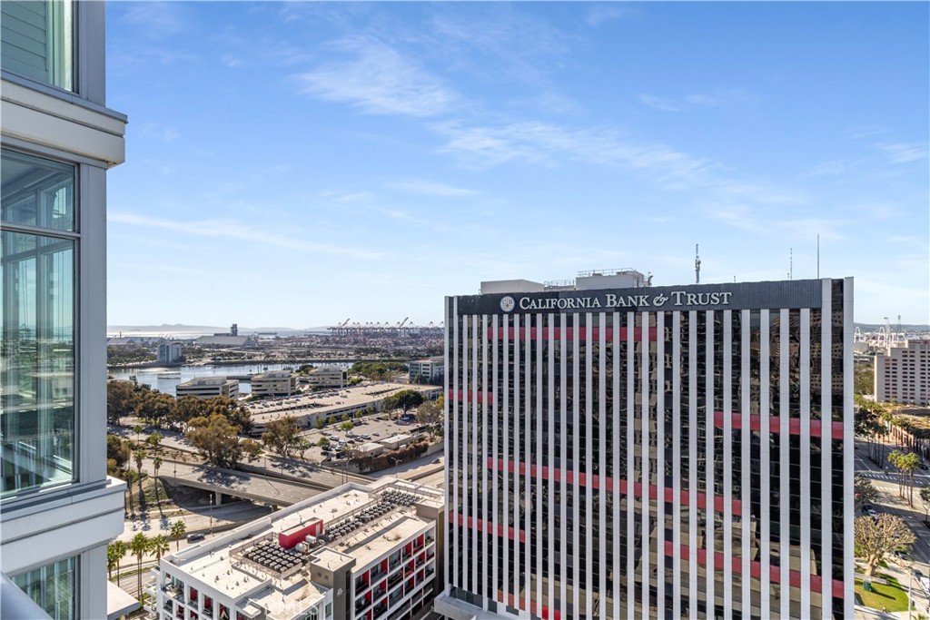 400 West Ocean Boulevard, Unit 2004 Long Beach, CA 90802 - Photo 19 of 47 a view of a city from a terrace