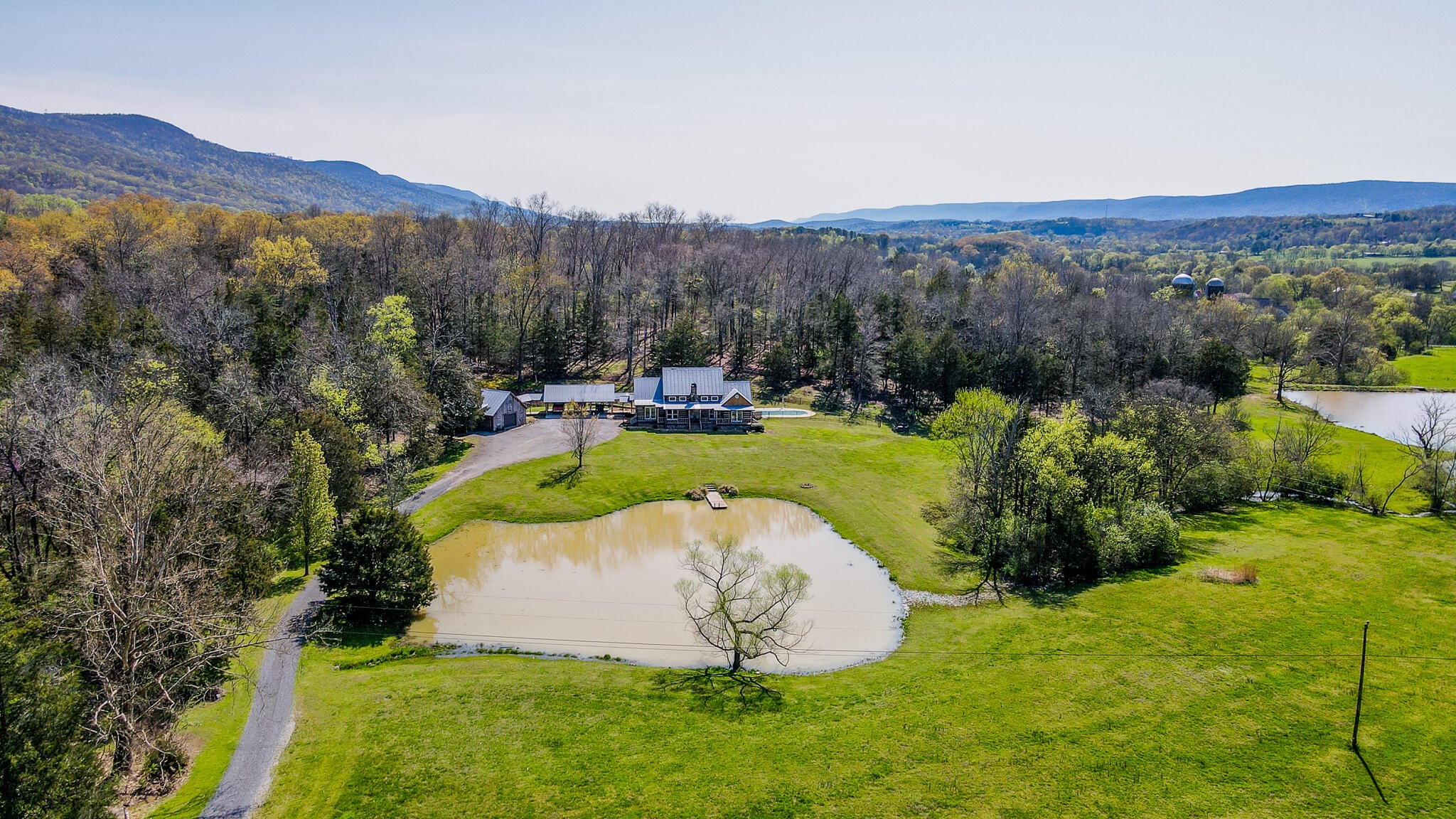 188 Johnny Lewis Road Dunlap, TN 37327 - Photo 1 of 83 Gallery Image 1