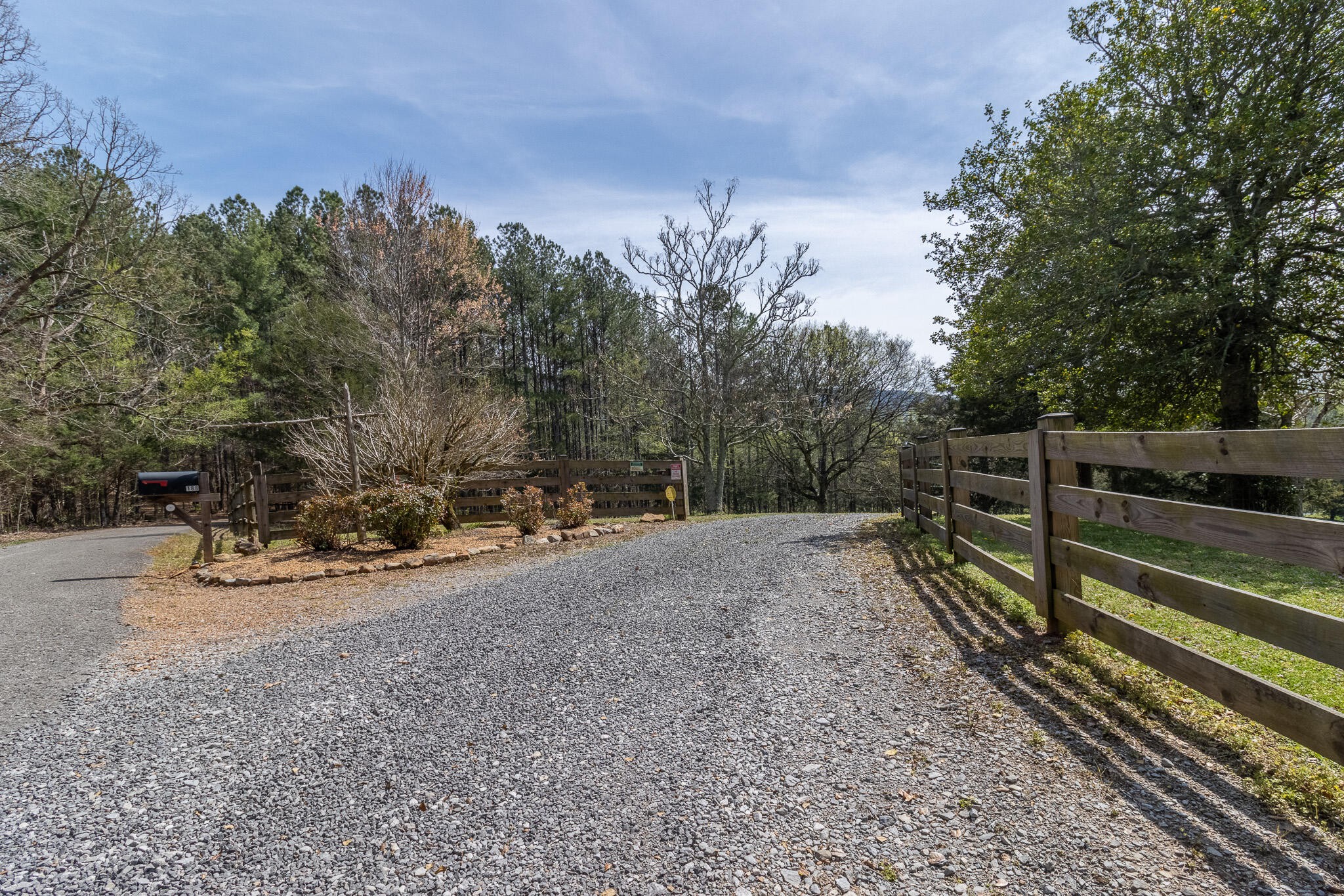 188 Johnny Lewis Road Dunlap, TN 37327 - Photo 3 of 83 Gallery Image 3