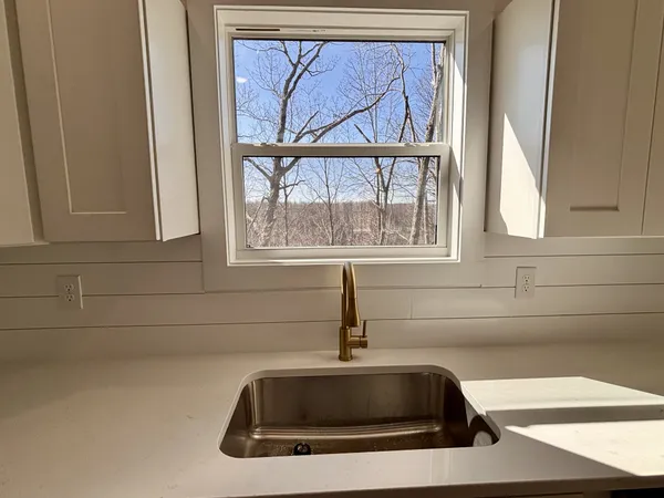 $319,900 | 485 Baron Bluff Road, Smithville, TN 37166