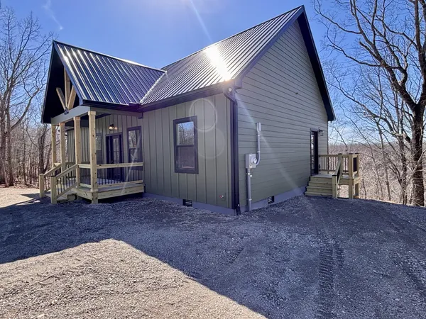 $319,900 | 485 Baron Bluff Road, Smithville, TN 37166