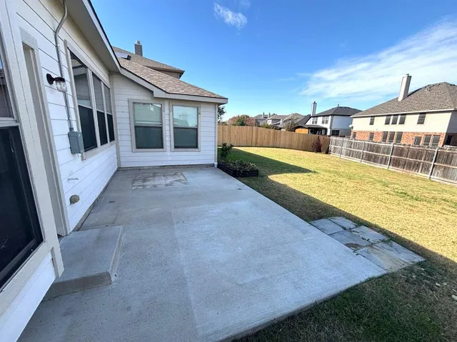 a view of an outdoor space with seating area