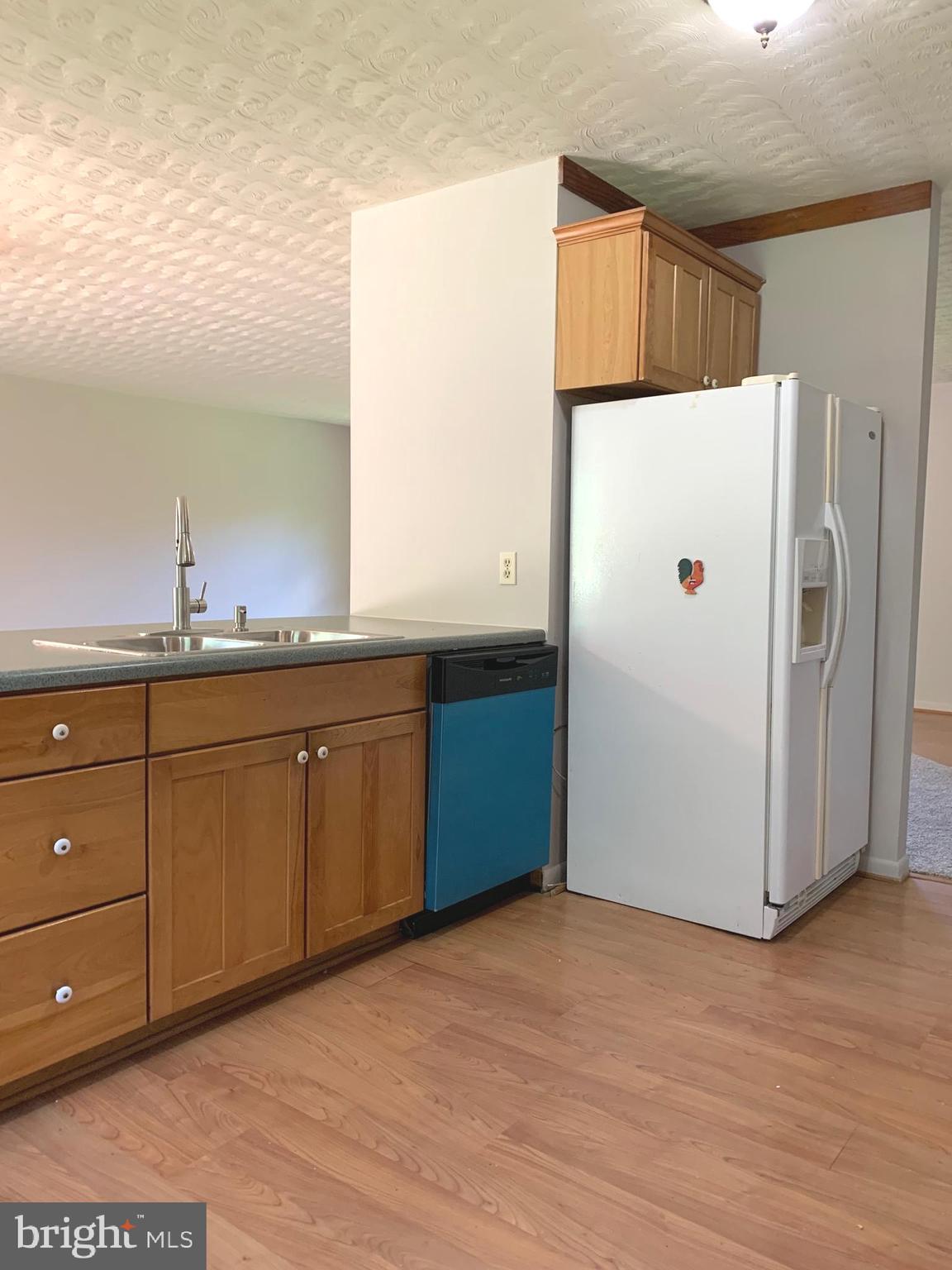 10413 Elys Ford Road Fredericksburg, VA 22407 - Photo 7 of 15 Kitchen