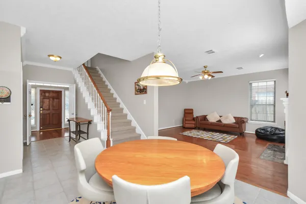 $285,000 | 10615 Vandercroft Court, Houston, TX 77070