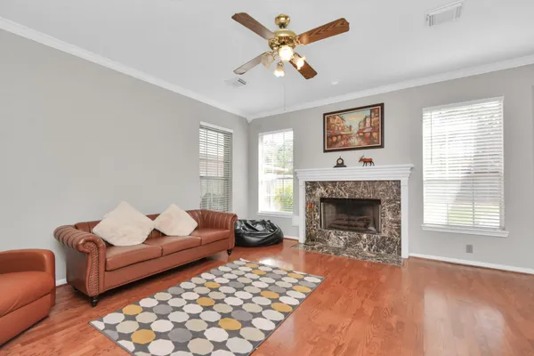 $285,000 | 10615 Vandercroft Court, Houston, TX 77070