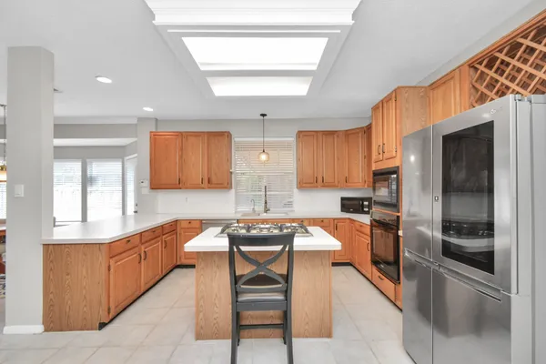 $285,000 | 10615 Vandercroft Court, Houston, TX 77070