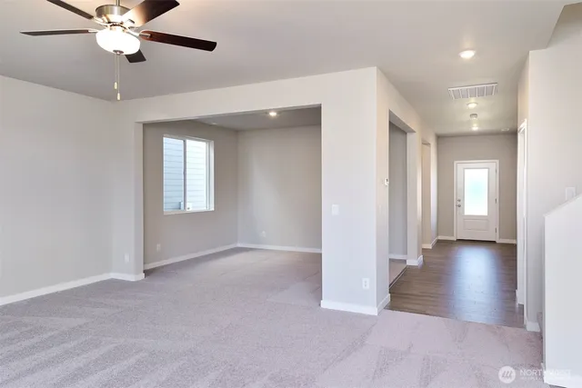 $636,900 | 9751 Hay Street Southeast, Yelm, WA 98597