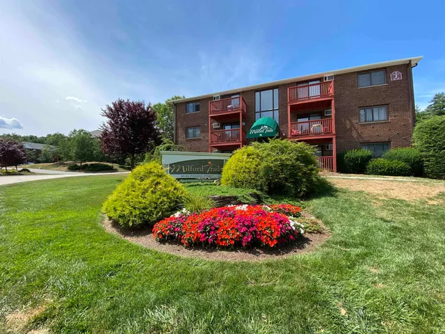 $2,141 | 99 Powers Street, Unit 174, Milford, NH 03055