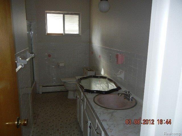 2039 Byron Road Howell, MI 48855 - Photo 7 of 16 DSCN3177.JPG