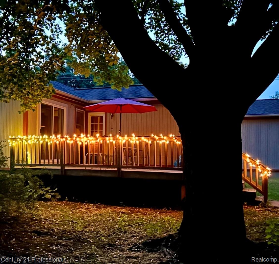 2903 Lake Angelus Road Waterford, MI 48329 - Photo 17 of 17 Lake Angelus night.jpg