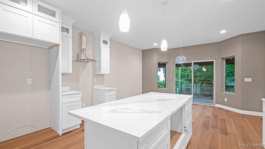 3237 Longview Avenue Rochester Hills, MI 48307 - Photo 4 of 36