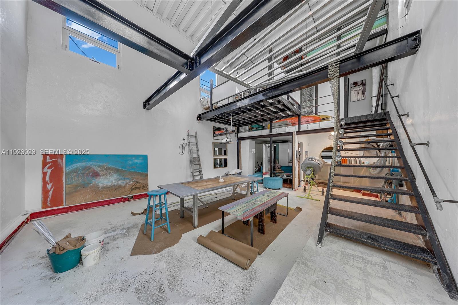 305 Jefferson Avenue, Unit 5 Miami Beach, FL 33139 - Photo 2 of 11