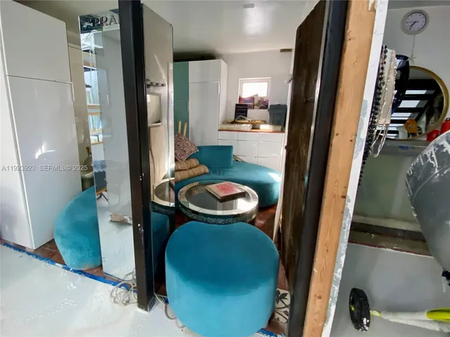 $1,550,000 | 305 Jefferson Avenue, Unit 5, Miami Beach, FL 33139