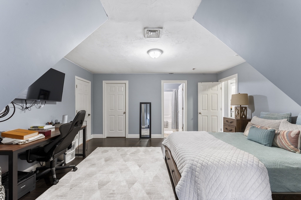 3076 County Street Dighton, MA 02715 - Photo 14 of 42