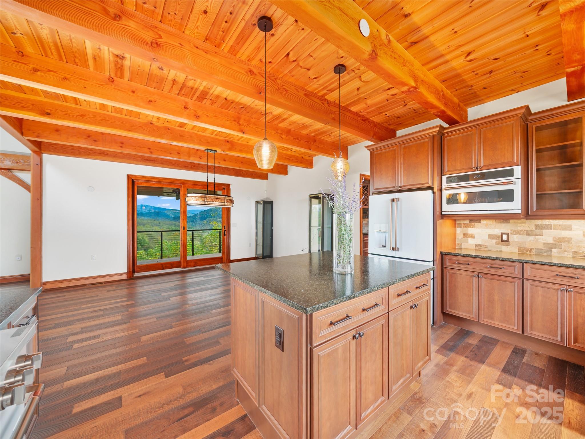 946 Ridge Road Green Mountain, NC 28740 - Photo 17 of 48