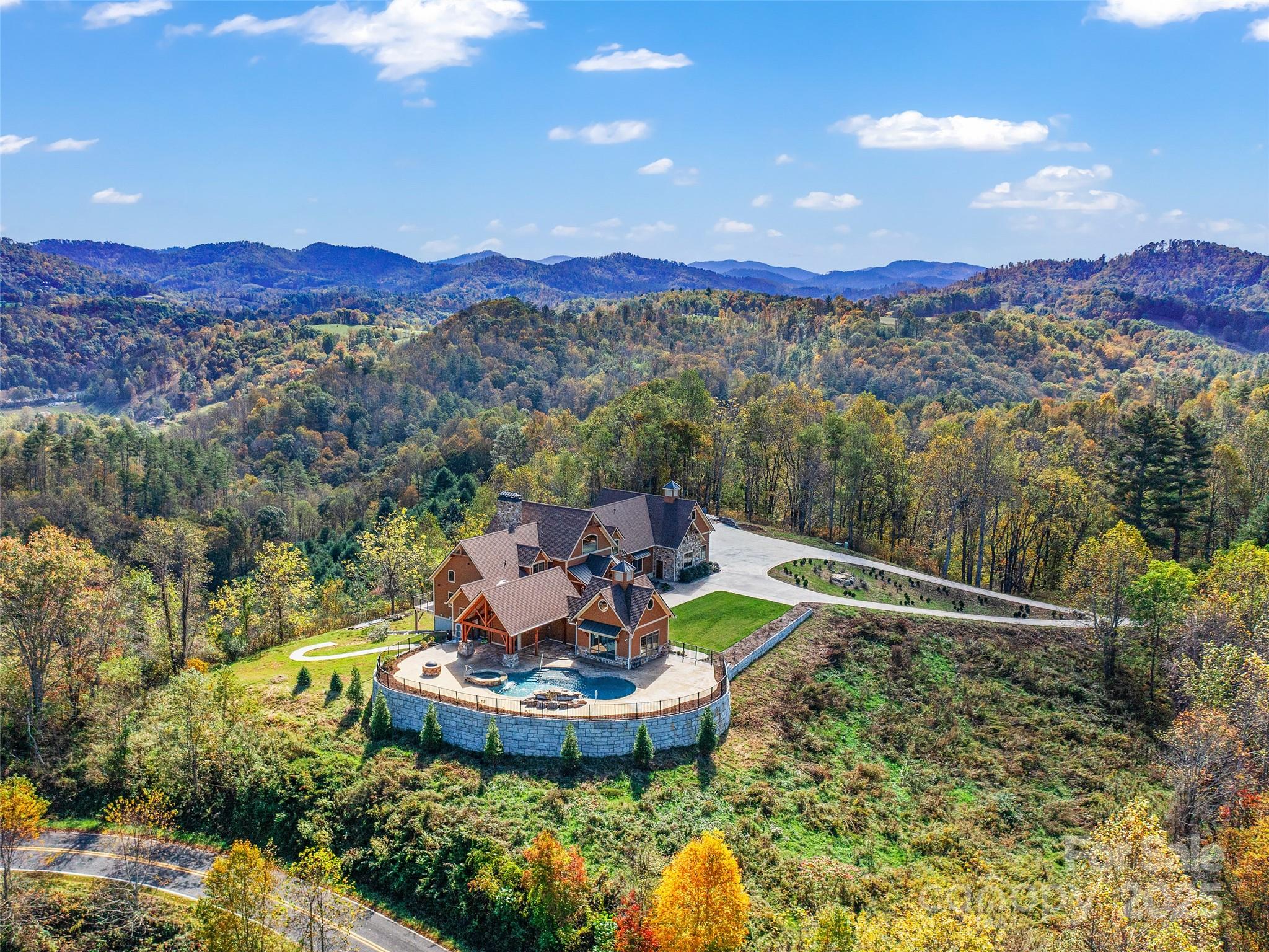 946 Ridge Road Green Mountain, NC 28740 - Photo 2 of 48
