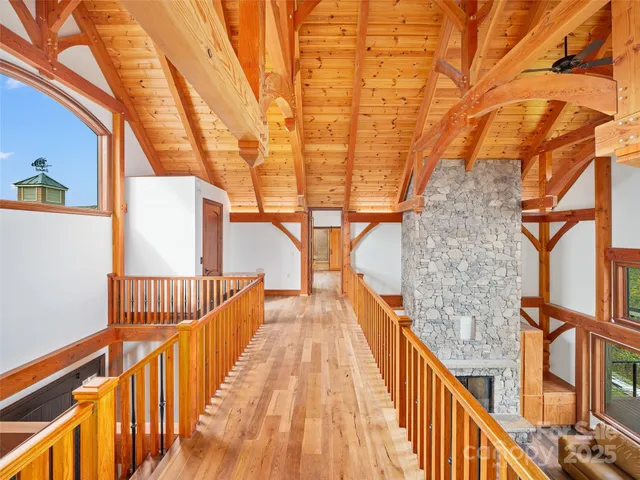 $5,800,000 | 946 Ridge Road, Green Mountain, NC 28740