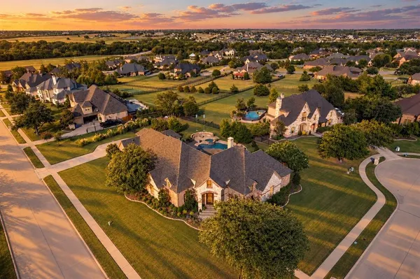 $1,050,000 | 1 Clements Court, Heath, TX 75032