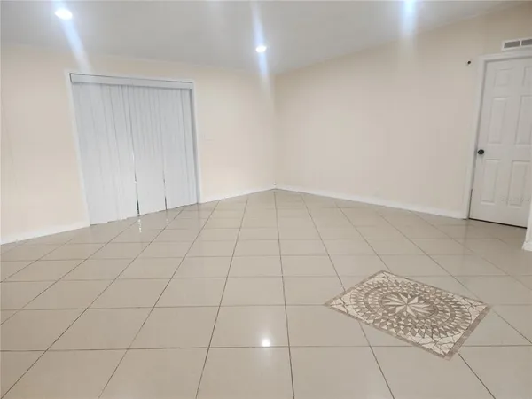 $265,000 | 1209 Blue Sky Place, Dover, FL 33527