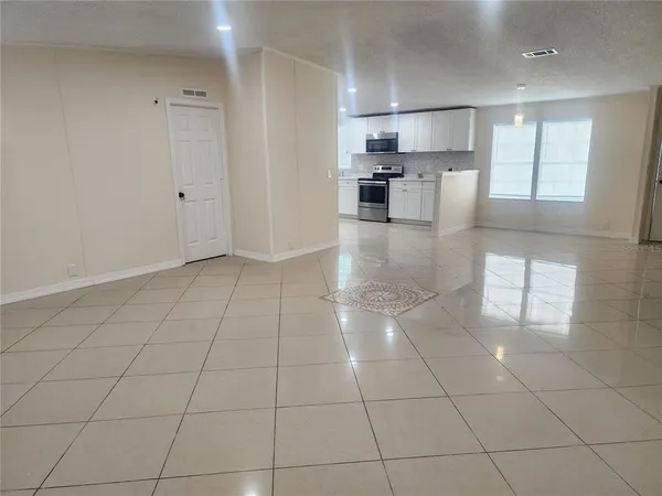 $265,000 | 1209 Blue Sky Place, Dover, FL 33527