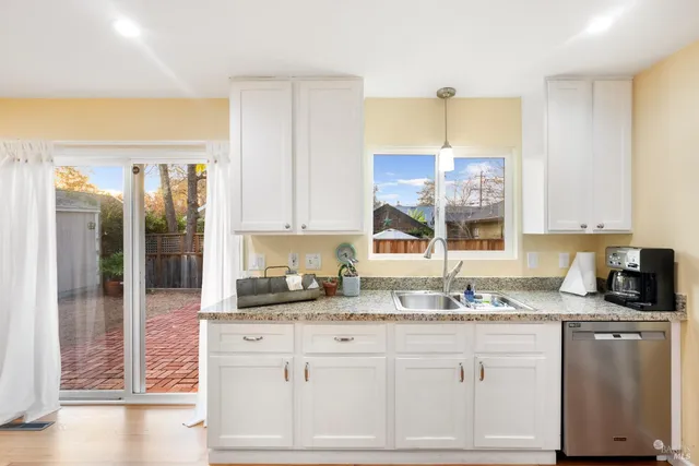 $1,950,000 | 1343 Ash Street, Napa, CA 94559