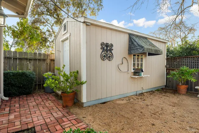 $1,950,000 | 1343 Ash Street, Napa, CA 94559