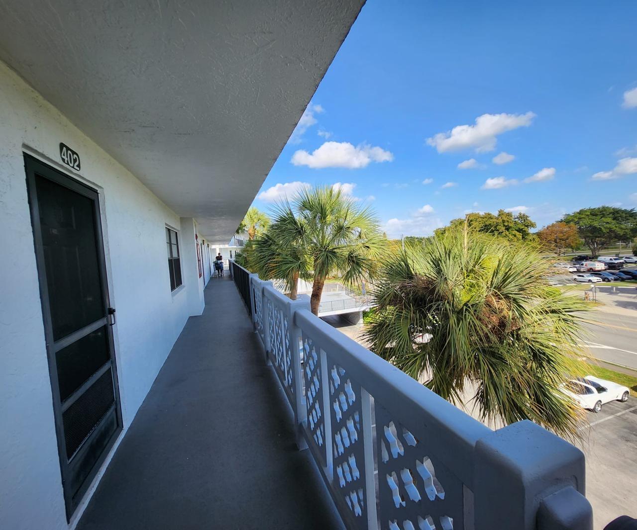 9235 Southwest 8th Street, Unit 402 Boca Raton, FL 33428 - Photo 3 of 37 b860a102-10d5-471f-bb5e-703ae85c2d3d