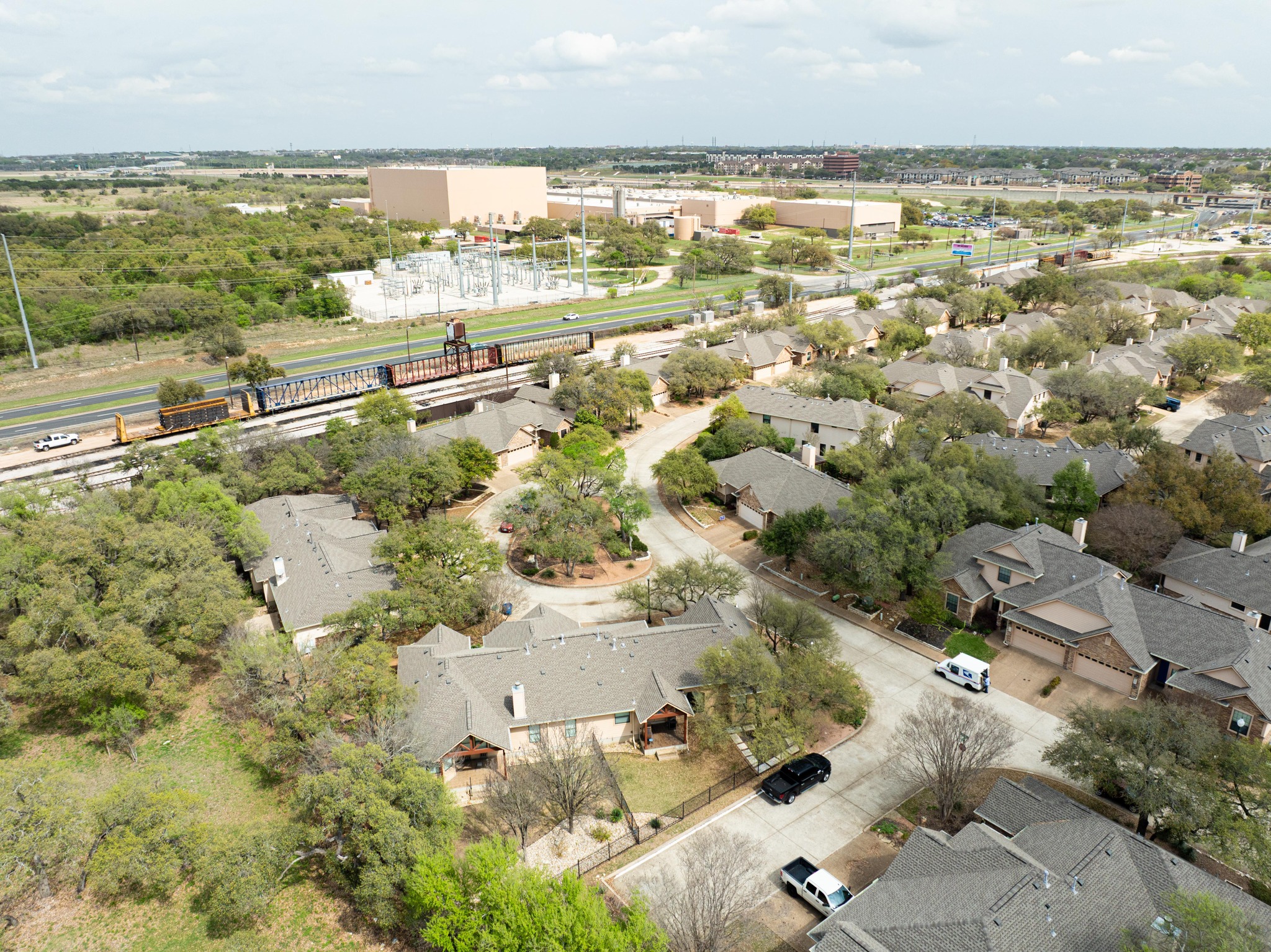 13700 Layton Loop Austin, TX 78727 - Photo 30 of 31