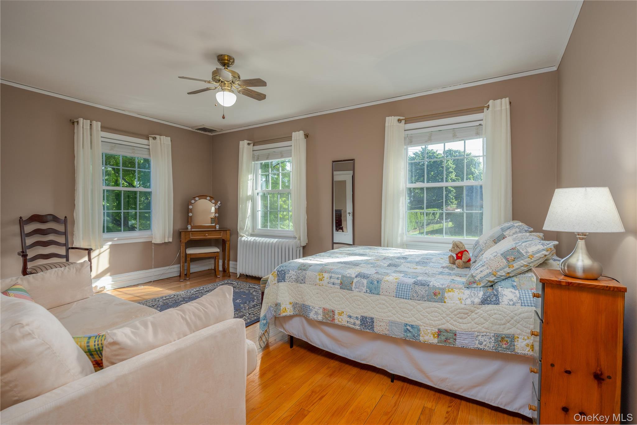 159 Fenimore Road New Rochelle, NY 10804 - Photo 18 of 37 Primary suite