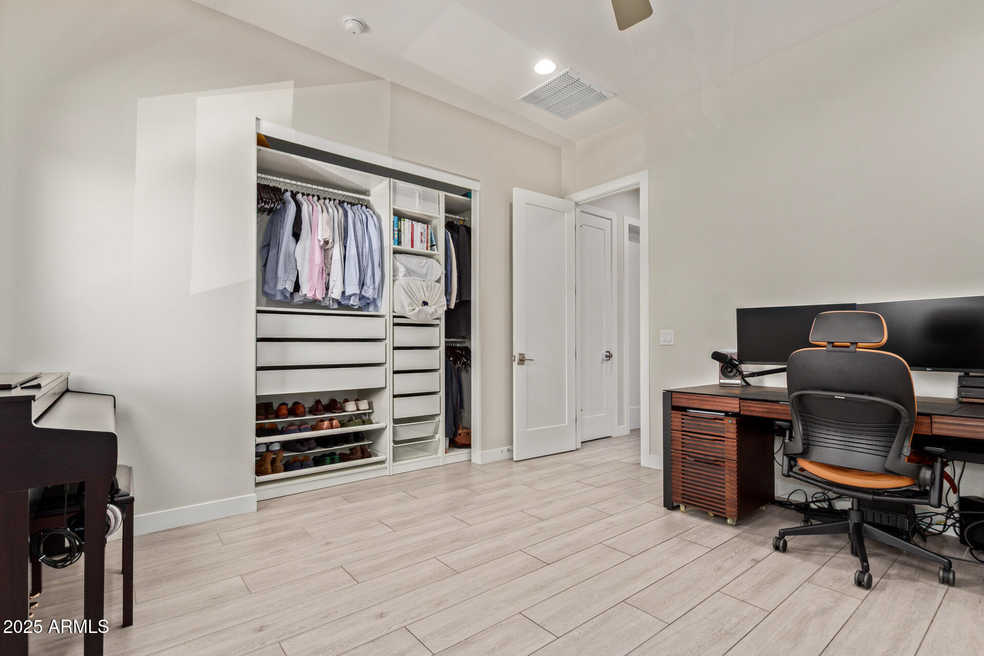 340 East Osborn Road, Unit 3 Phoenix, AZ 85012 - Photo 28 of 49 32 - Osborn