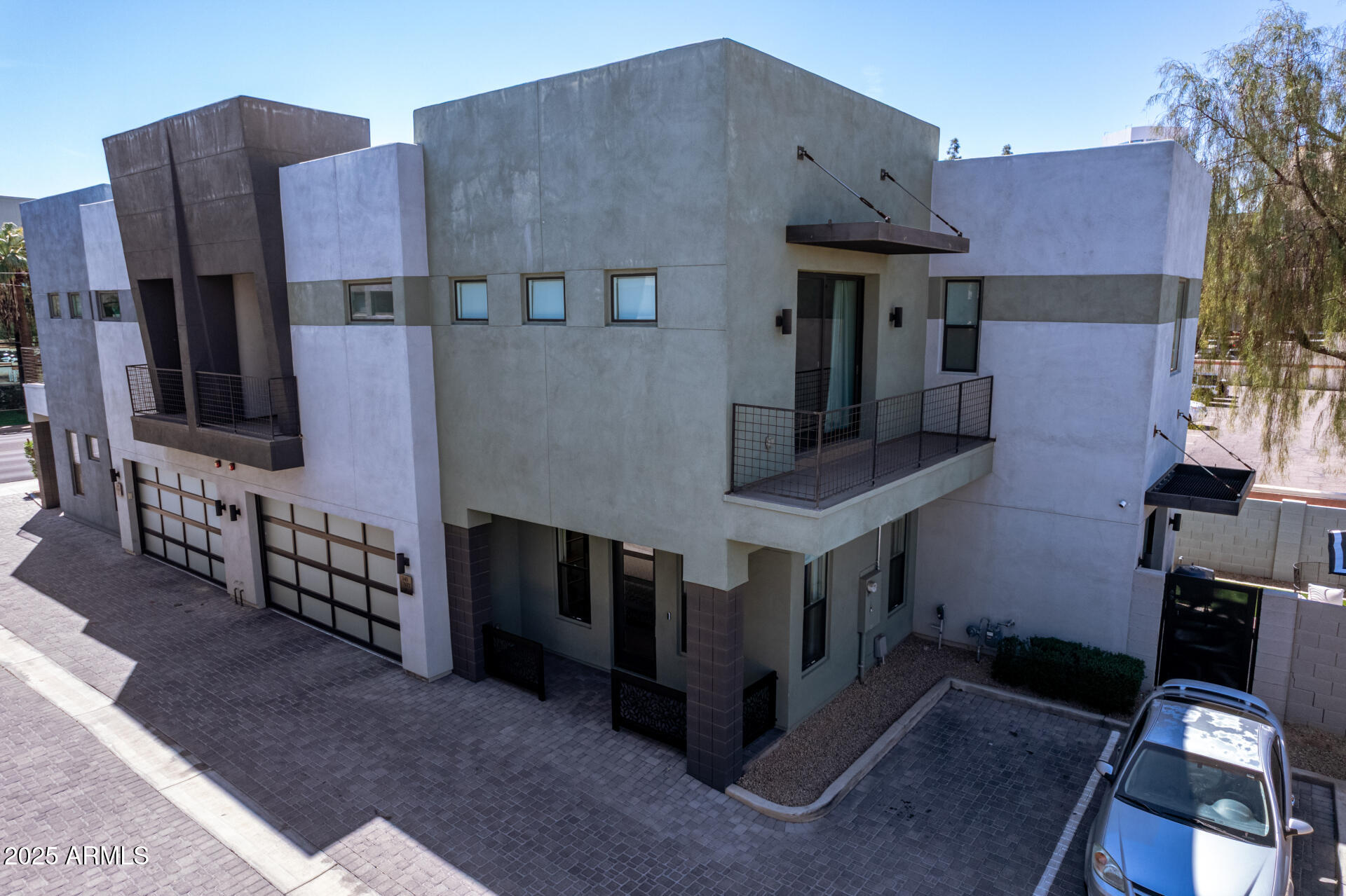 340 East Osborn Road, Unit 3 Phoenix, AZ 85012 - Photo 41 of 49 43 - Osborn Drone