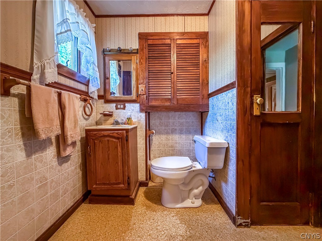 250 State Street Auburn, NY 13021 - Photo 18 of 31