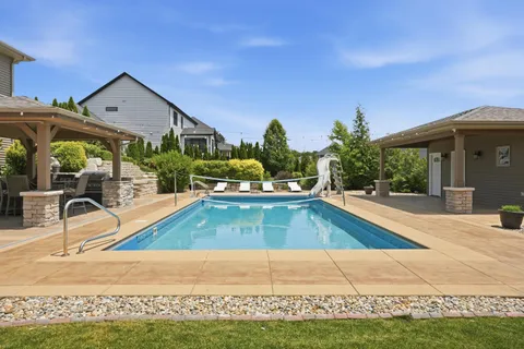 $1,025,000 | 863 Sylvia Lane, Crown Point, IN 46307