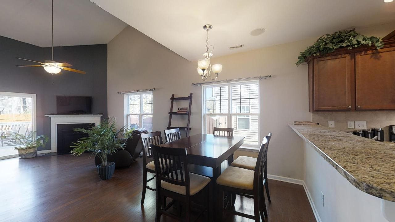 Open concept dining room with loads of natural light. Dining Area
