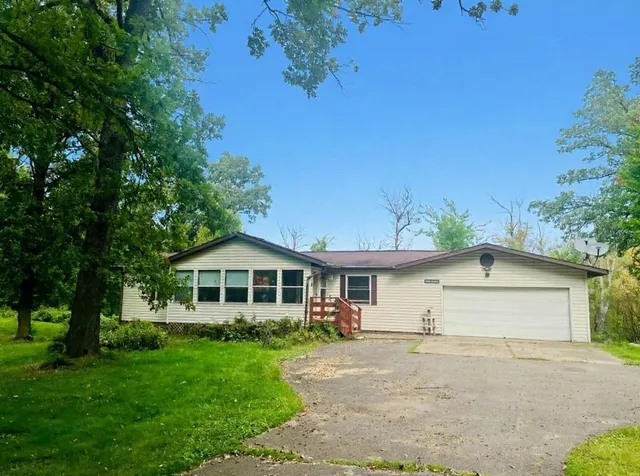 $325,000 | 1662 140th Avenue, Ogilvie, MN 56358