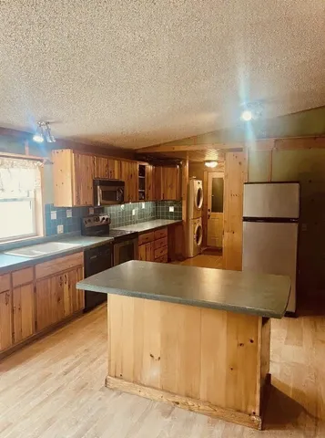 $325,000 | 1662 140th Avenue, Ogilvie, MN 56358