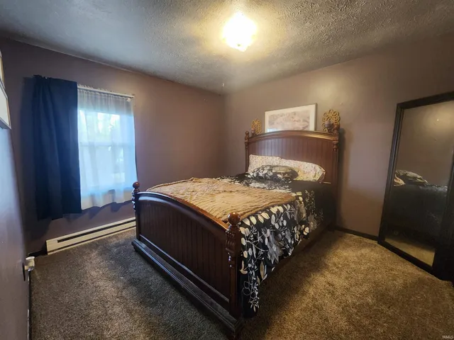 $160,000 | 624 East South F Street, Gas City, IN 46933