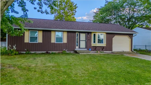 $160,000 | 624 East South F Street, Gas City, IN 46933