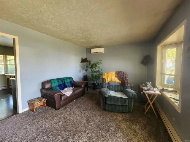 $160,000 | 624 East South F Street, Gas City, IN 46933