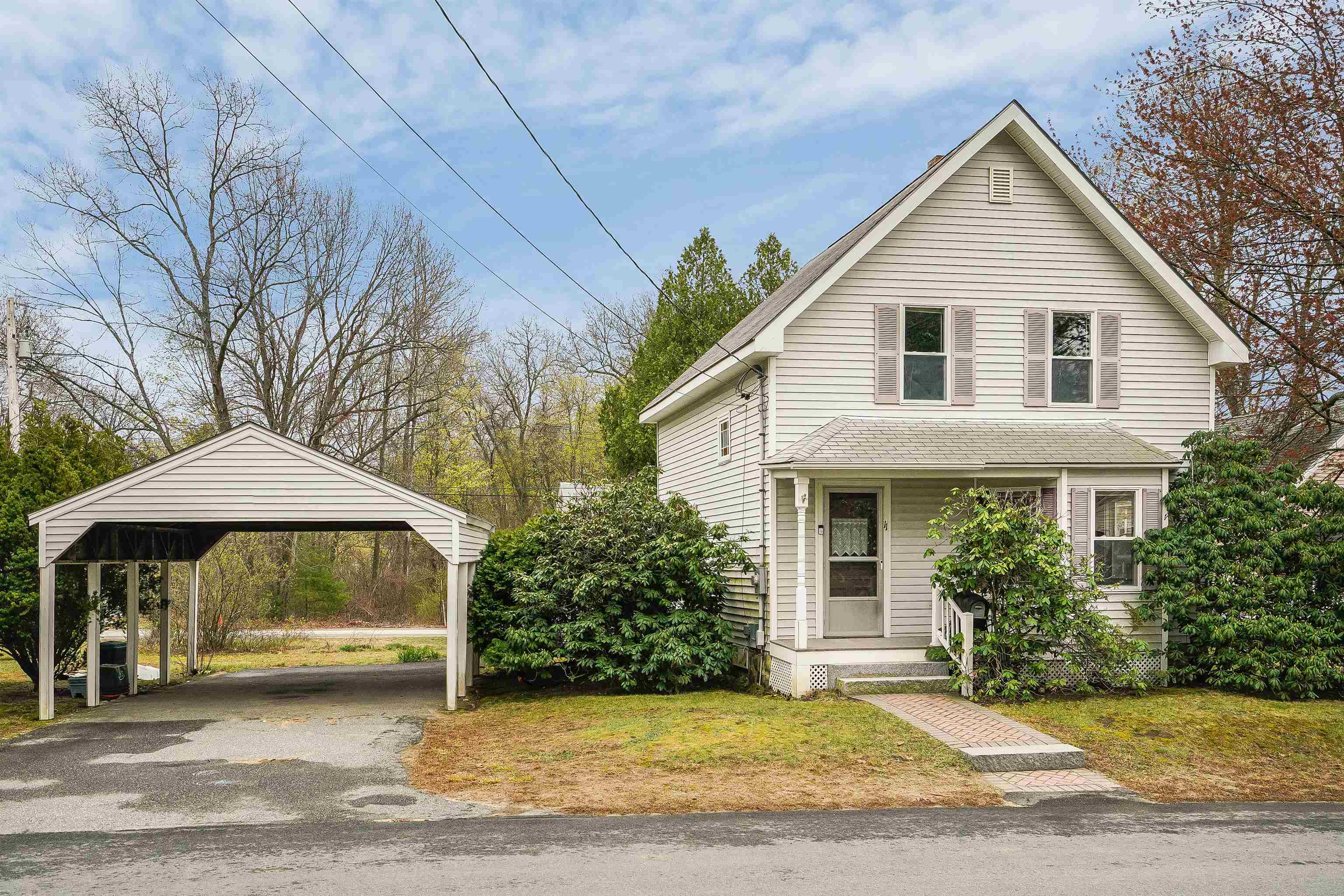 11 Connell Street Hudson, NH 03051 - Photo 1 of 25 Gallery Image 1